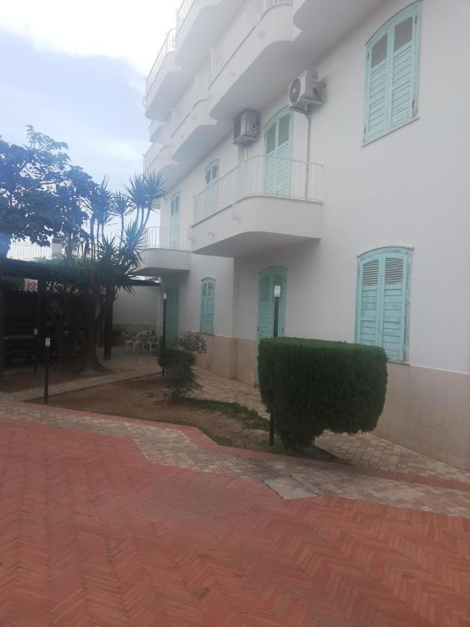 Villa Parisi Bari Exterior photo